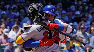 Contreras Brothers Embrace During First Game Against Each Other