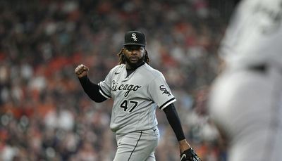 White Sox, Johnny Cueto roll to 7-0 victory against Astros