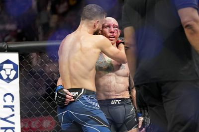 Josh Emmett def. Calvin Kattar at UFC on ESPN 37: Best photos