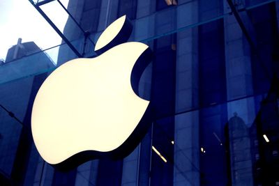 Apple Inc workers in Maryland, US vote to join a union