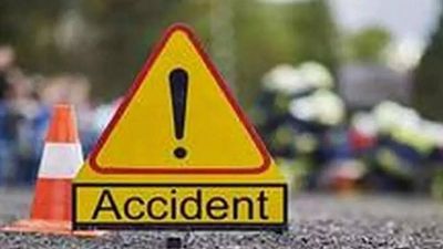 Maharashtra: 1 dead, 5 injured in pile up of 5 vehicles on Sion-Panvel highway