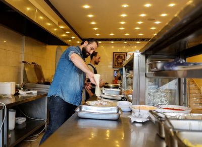 Syrian refugee brings the taste of home to Gaza