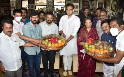 Pramoda Devi, Yaduveer invited for Yoga Day