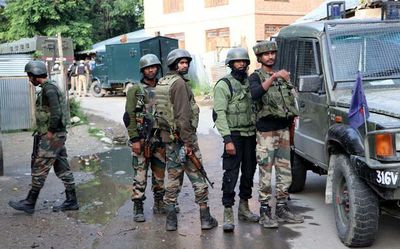 4 militants killed in twin operations in Kashmir