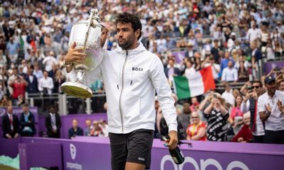 Matteo Berrettini retains Queen’s Club title to signal Wimbledon intent
