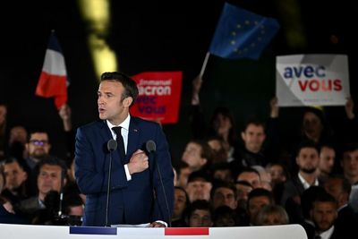 French President Macron on course to lose parliamentary majority