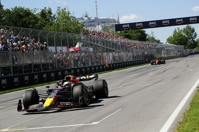 Sainz "didn't leave an inch to the walls" fighting Verstappen