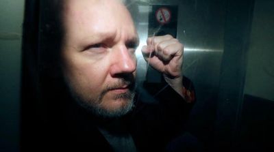 Ex-Australian Foreign Minister Urges Assange's Freedom
