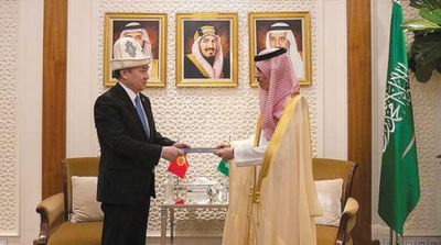 Saudi King Receives Written Message from President of Kyrgyzstan