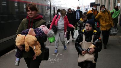 As war drags on, France seeks long-term solutions for Ukrainian refugees