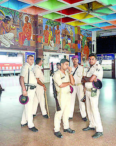 Agnipath scheme protests: Railways starts special trains for stranded passengers in Bihar