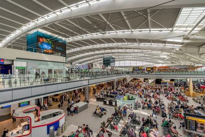 Cancelled flights – live: EasyJet blames Brexit amid further summer cuts as Heathrow suffers ‘meltdown’