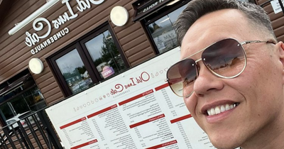 Gok Wan spotted in Cumbernauld as excited fans invite him 'over for a cuppa'