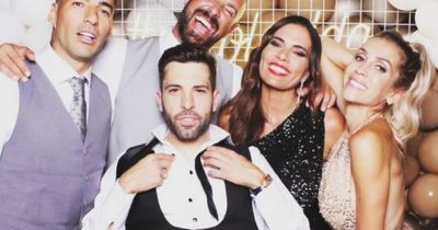 Liverpool players past and present party at Barcelona star Jordi Alba's wedding