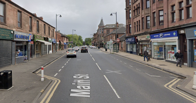 Toddler found wandering alone on Uddingston street in his nappy
