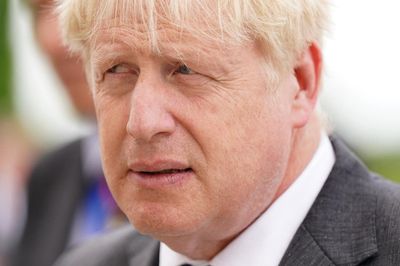 Boris Johnson ‘feeling well’ and due to take meetings after minor operation