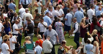 Newcastle Plate Day tickets and food rules - can we take snacks and drinks into the racecourse?