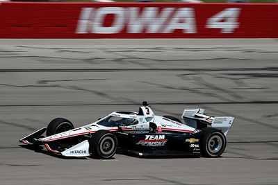 Iowa newcomer McLaughlin leads 19-car IndyCar test