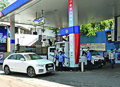 Indore: 40 stations to reserve fuel for vehicles engaged in polls