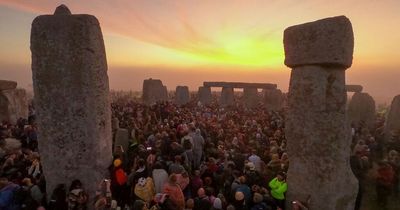Summer solstice celebrated at Stonehenge for first time since 2019