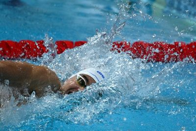 Popovici keeps up the pace in 100m free at world championships