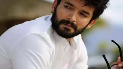 Kannada actor Diganth injures neck in Goa, airlifted to Bengaluru