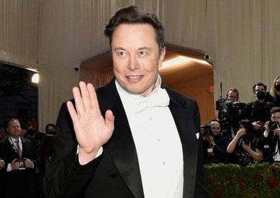 Elon Musk’s child, 18, seeks to change their gender from male to female and cut ties with dad