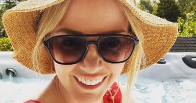 ITV Coronation Street's Abi star Sally Carman poses in swimsuit before being flooded with get well messages