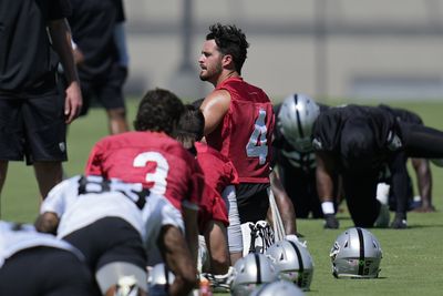 ESPN projects the Raiders to keep just two quarterbacks on 53-man roster