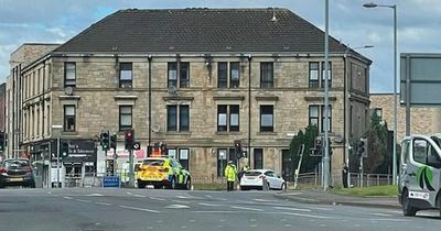 Glasgow toddler, 3, rushed to hospital after car crashes into traffic lights