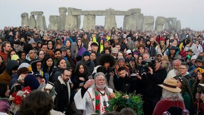 Thousands flock back to Stonehenge to welcome back 'euphoric' summer solstice