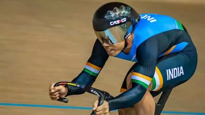 Asian Track Cycling: Ronaldo creates national record on way to men's sprint semis on Day 4