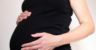 Can you take paracetamol and ibuprofen when pregnant?