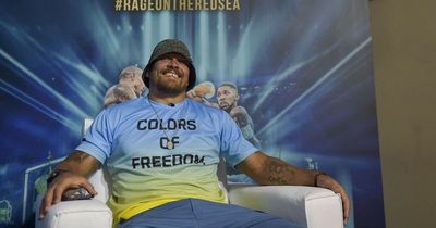 Oleksandr Usyk's "freedom" message for Ukraine amid invasion from Russia