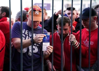 Liverpool fans urge French minister to resign after Champions League final chaos