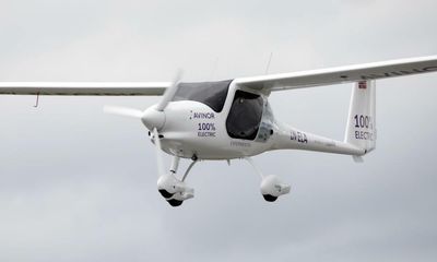 UK flight schools hire instructors for electric aircraft as fuel prices bite