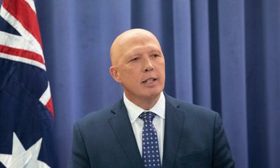 Liberal MPs say Peter Dutton should let party room decide new climate position
