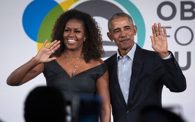 Obamas sign deal with Audible, ditch Spotify
