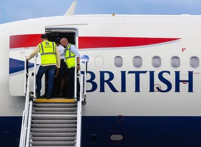 Entire British Airways crew in quarantine in Singapore after monkeypox case detected