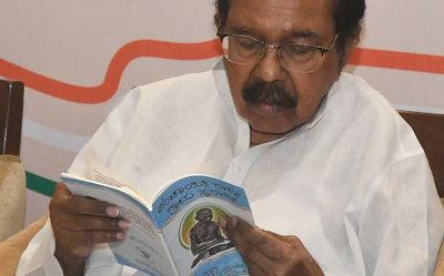 Veerappa Moily slams government for 'Agnipath' scheme, says it will result in 'flood of unemployed' youth