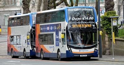 Liverpool Daily Post: Bus drivers join the picket