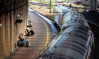Rail strike: second day of action to go ahead in Britain after talks fail again