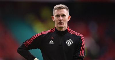 Manchester United to move for new goalkeeper as Dean Henderson loan edges closer