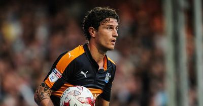 Former Newcastle United defender Daryl Janmaat announces surprise early retirement