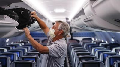 Flight mask rules stay until states agree