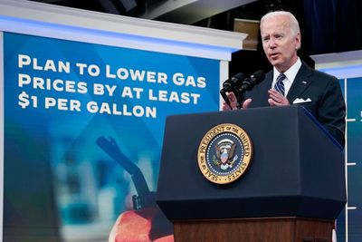 EXPLAINER: How Biden's proposed gas tax holiday would work