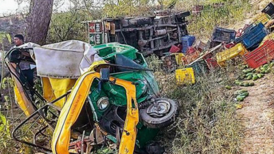Uttar Pradesh: 8 killed in accident in Hamirpur district