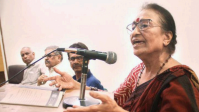 Lucknow: Hindi authors turn narrators of their stories