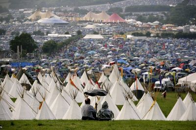 Glastonbury punters ‘may need to take shelter’ from thunderstorms