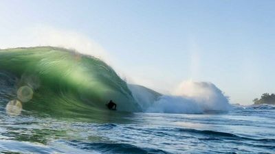 Port Macquarie's surf break, the 'bodyboarding capital of Australia', feared under threat by breakwall upgrade